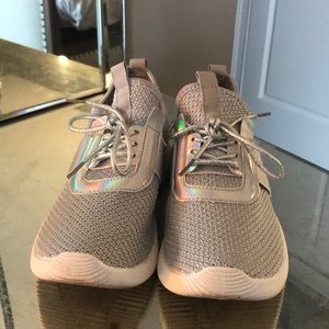 Lightweight Metallic Sneaker